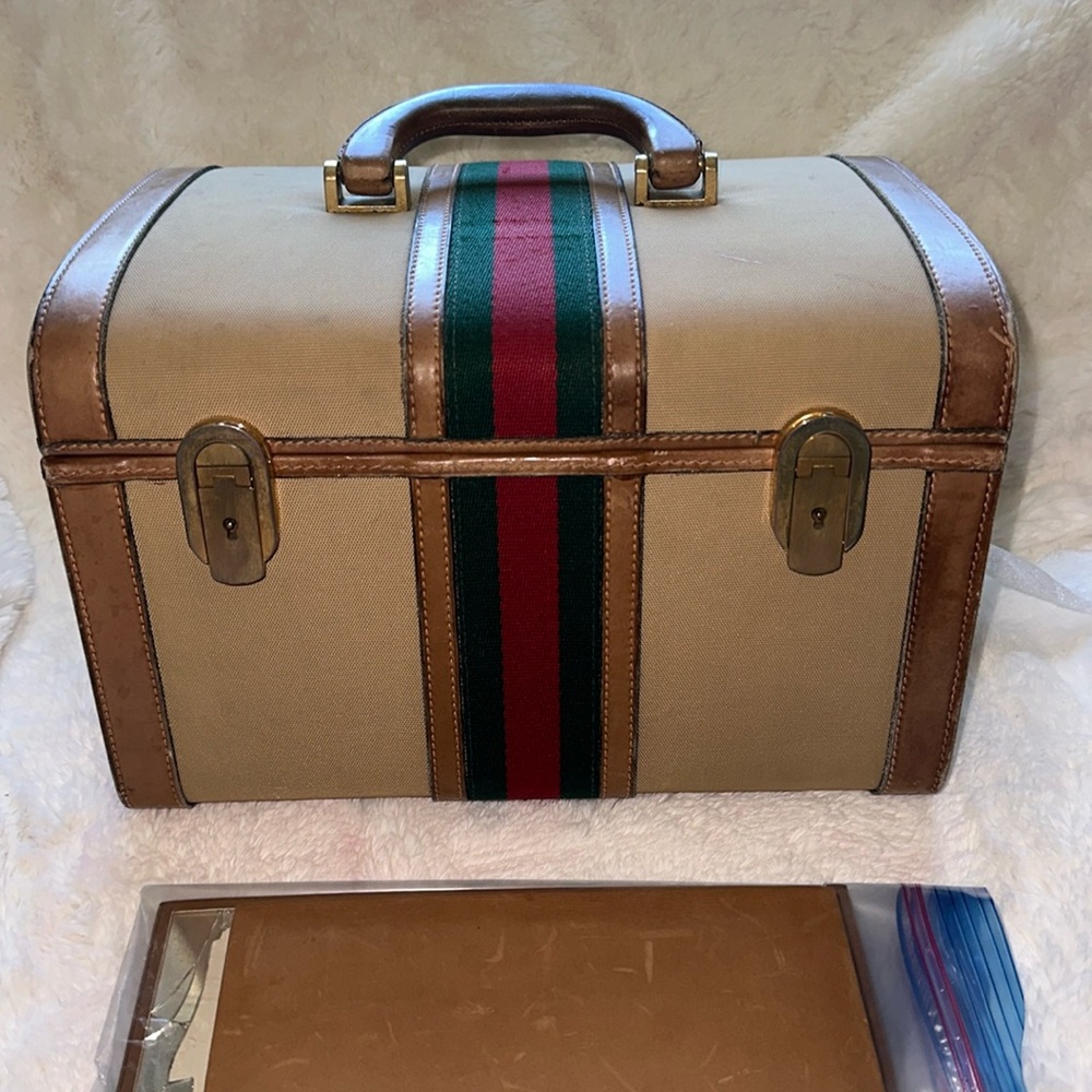 GUCCI 1970 Brown Gucci web Train Case Authentic RARE Vintage Hard case no keys